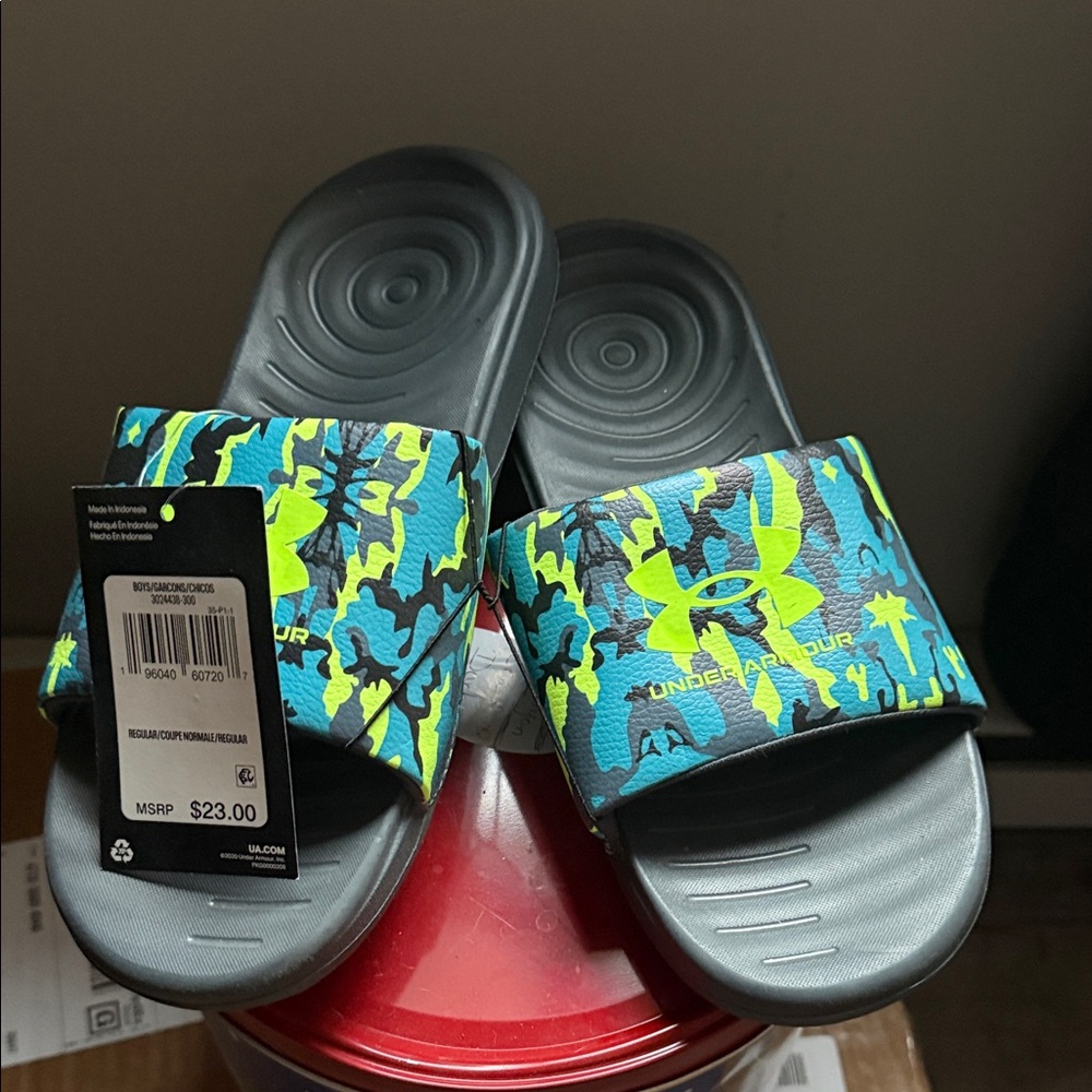 Under Armour Kids Slide Sandals - Black and Neon